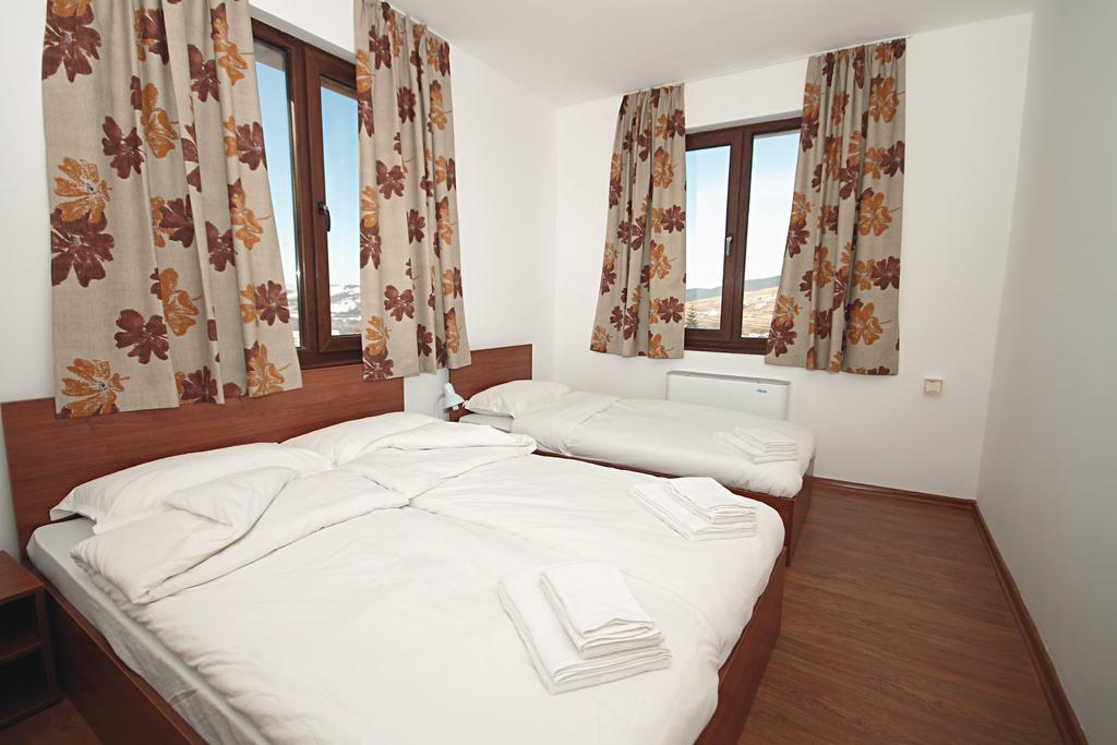 Yan Bibiyan Guest House Negushevo Exterior foto